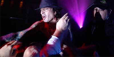 tommy lee at home sydney