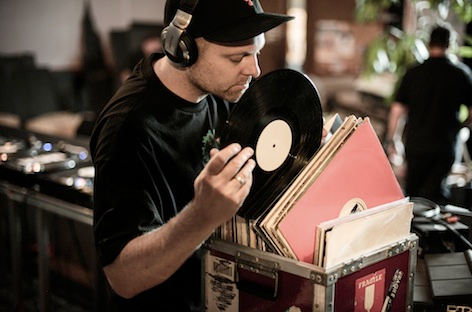 DJ Shadow, un video per il singolo “Bergschrund” [VIDEO]